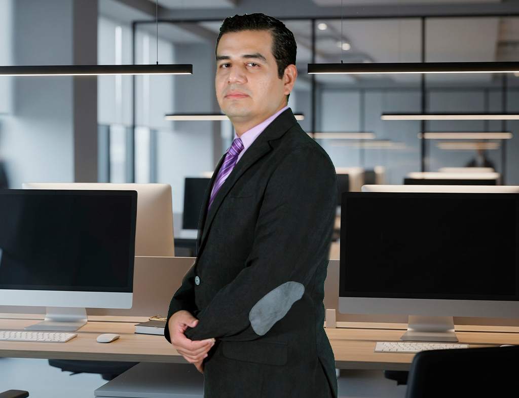 Dr. Carlos Alberto Moreno Ortiz